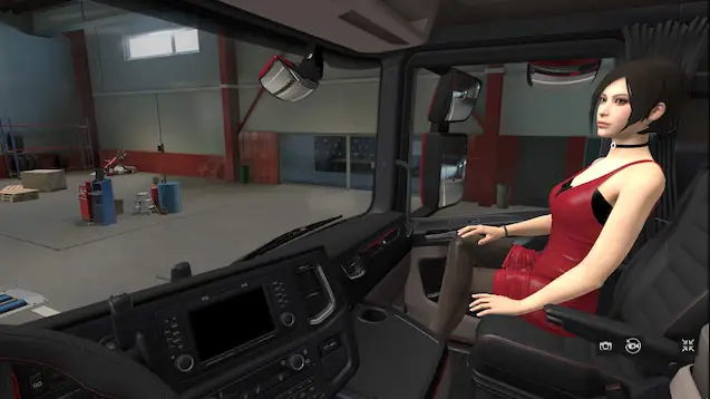 Mod Ada Wong Co-Driver pour Euro Truck Simulator 2 avec copilote assise dans la cabine du camion Scania