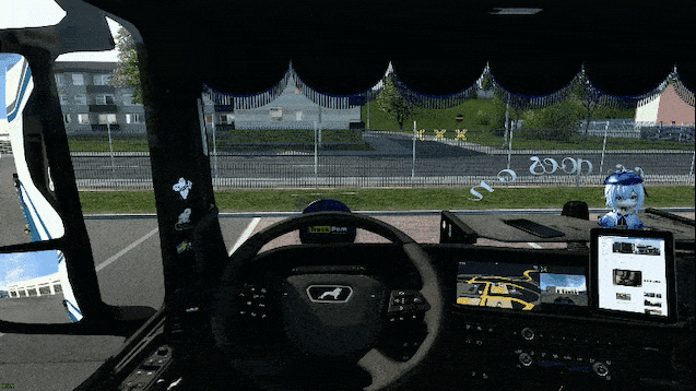 Mod Animated Steering Wheel pour Euro Truck Simulator 2 avec volant animé et accessoires de tableau de bord en cabine