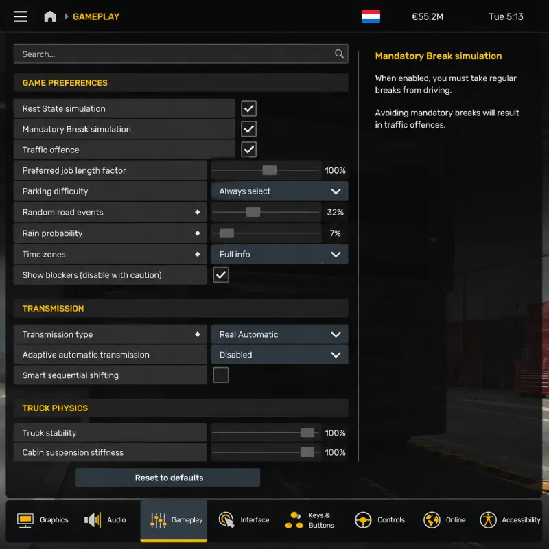 Menu des paramètres de jouabilité affichant la simulation de repos, les pauses obligatoires et les infractions de circulation dans ATS et ETS2 1.60.